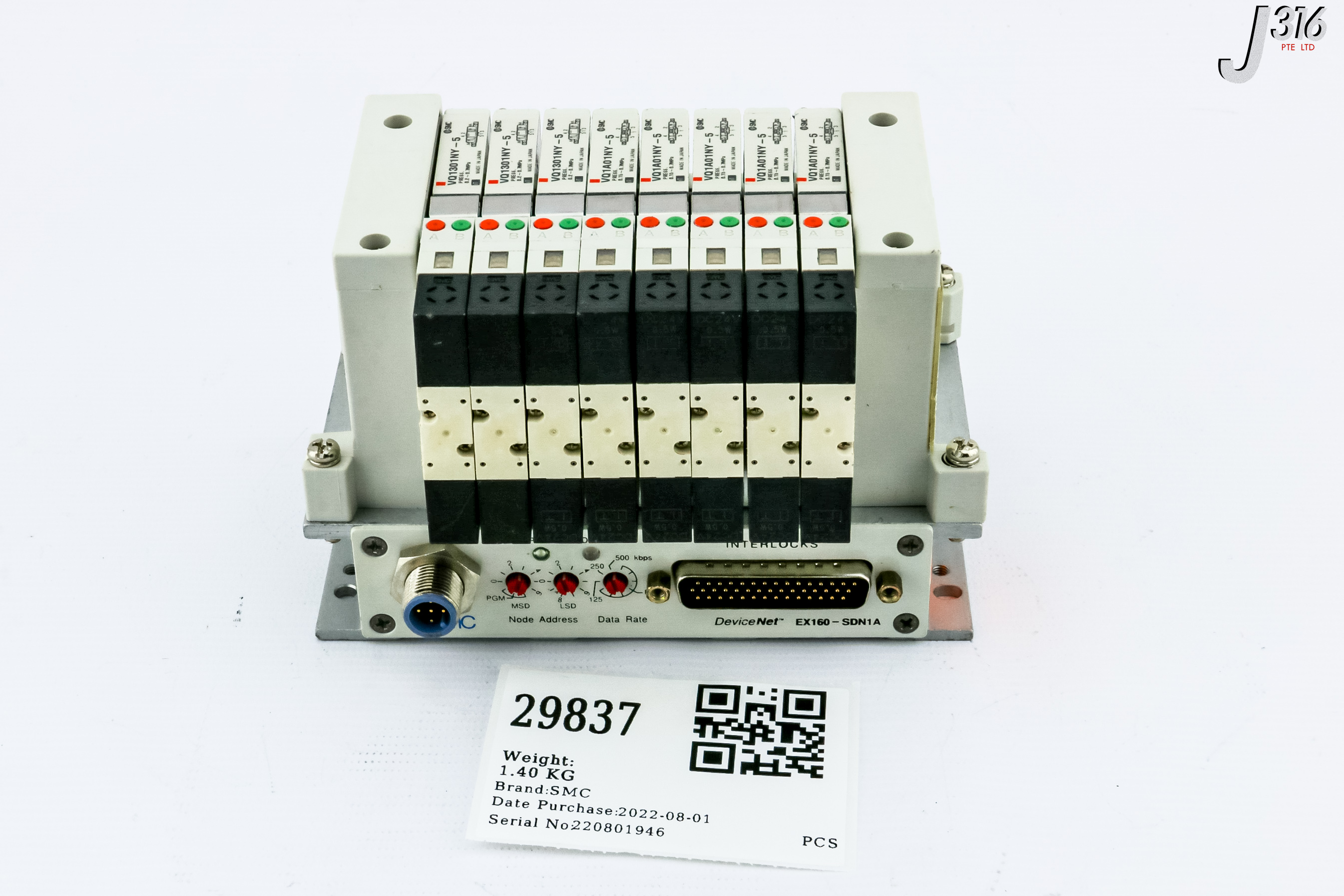 【】 29837 SMC 8-SLOT PNUEMATIC MANF, CLSD CENTER, 0190-13033 US22209